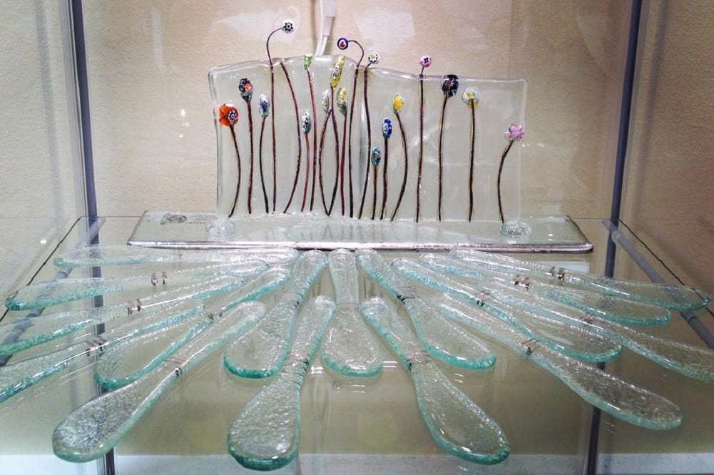 Henao Glass Featured