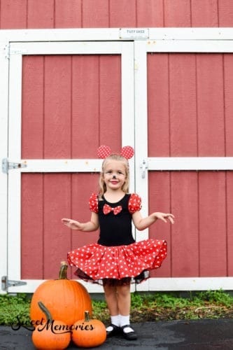 Mickey and Minnie Mouse Halloween Photoshoot