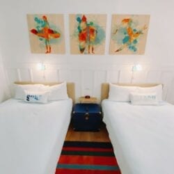 Universal Orlando Modern Boca Mom 120