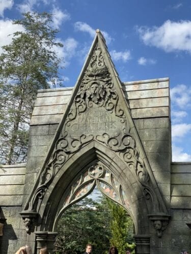 Universal Orlando Modern Boca Mom 150 rotated