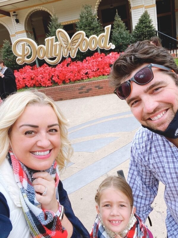 Safe Fall Family Road Trip to Gatlinburg & Pigeon Forge, Tennessee Safe Fall Family Road Trip to Gatlinburg & Pigeon Forge, Tennessee