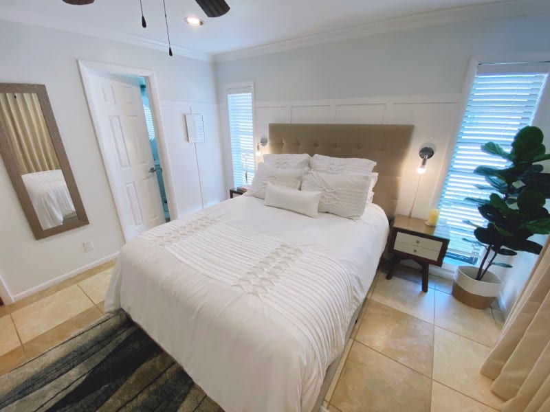 Guest room makeover with custom curtains in Boca Raton