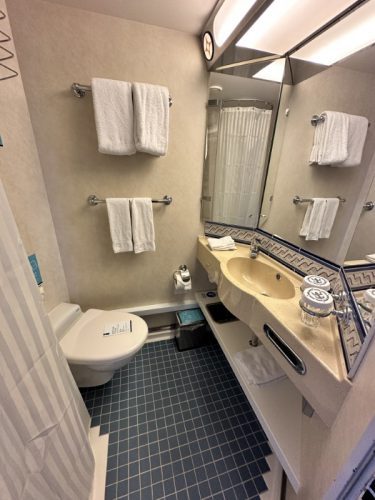 Alaska Land and Sea Cruise Royal Caribbean Radiance of the Seas 14 rotated