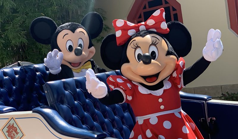 February Disney Vacation with Modern Boca Mom Featured